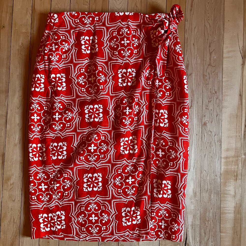Ann Taylor Orange and White Skirt